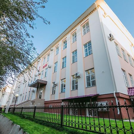 Hotel Inju تاراز المظهر الخارجي الصورة